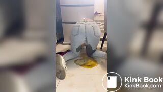 D7 Asian Girl Making Diarrhea in Her Jean