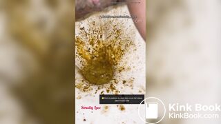 EPIC DIARRHEA explotions.. Damn - video 2
