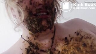 big asstanding shitting a tickle of diarrhea. smearing