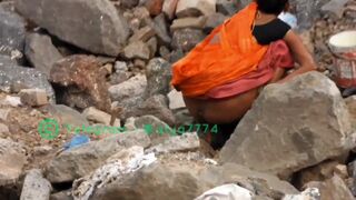 Desi saree shitting nice (good quality)