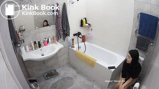 Voyeur Girls pooping/peeing on toilet