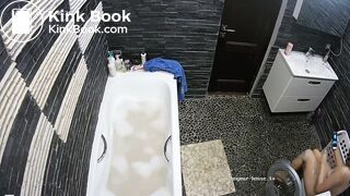 Voyeur Girls pooping/peeing on toilet