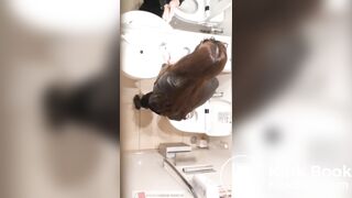 japanese toilet - video 140