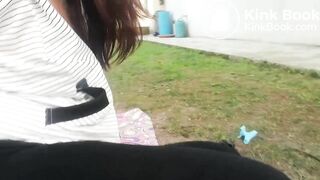 Ragazza italiana curv si fa la cacca addosso