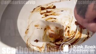 @SCATDARK SHITTING IN A PLATE