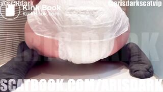 @SCATDARK BIG TURD ON DIAPER