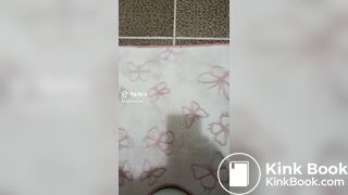 tiktok poop - video 6