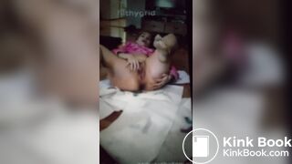 女の子の液体下痢