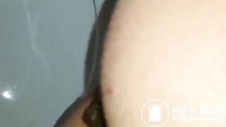 Woman pooping in the toilet - video 4