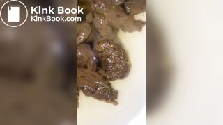 Front view pooping - video 2