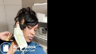 TikTok girls on the toilet pt8