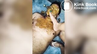 Indian mistress Scat feeding
