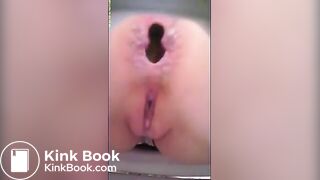 spying poop gape