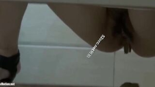 spied girl dumps a load