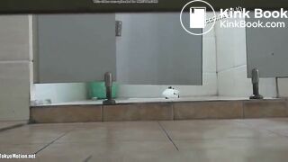 spied girl dumps a load