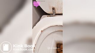 Girl poo - video 6