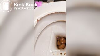 Girl poo - video 6