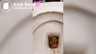 Girl poo - video 6