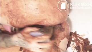 massive shit and masturbation in bathtub