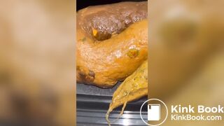 Sexy ass serving masive poop