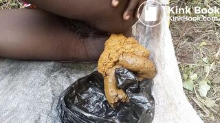 African girl take a huge dump