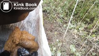 African girl take a huge dump