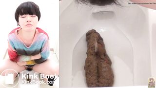 Japanese Woman Nice Shit