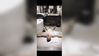 Mommy shit - video 2