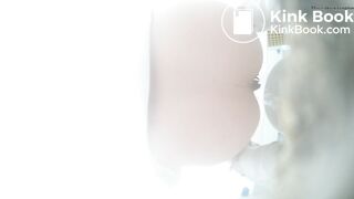 Chinese woman diarrhea20