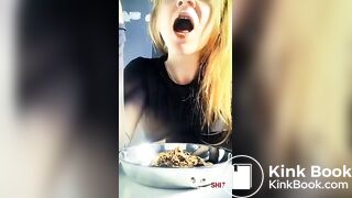 She breakfast poop