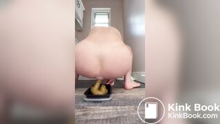 blonde girl filling takeout container