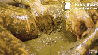 COWzy Corner - cowshit shower