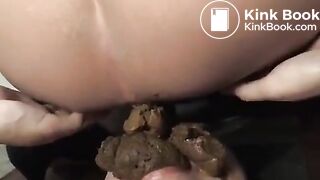 Yui and Mimi lesbian scat love - video 2