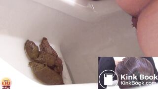 Cute girl pooping - video 3