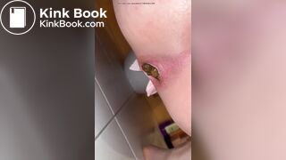 Japanese woman pooping - video 8