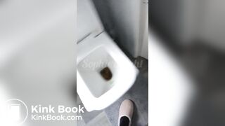 Hot girl pooping on toilet - video 5