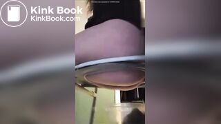 Hottie has to take a massive shit