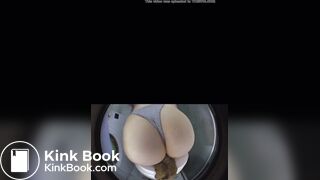 Pooping girl - video 130