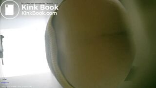 Chinese girl pooping - video 225