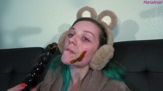 Do you like to see me smear it on my face ?