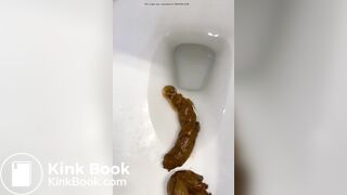 Cute Ebony Chick Drops a Couple of Turds