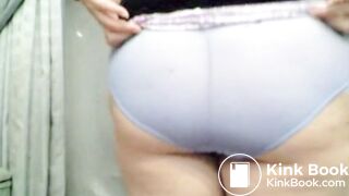 BBW shits in blue panties
