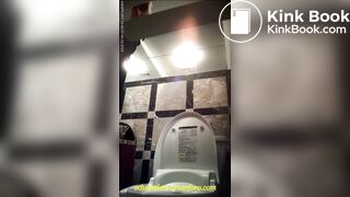 puke -> scat ->puke voyeur