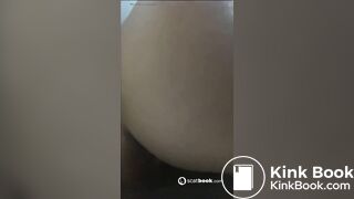 Saudi girl takes massive shits comp 2