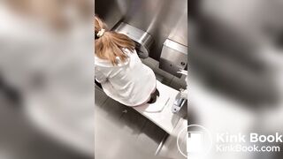 Woman grunts while pooping