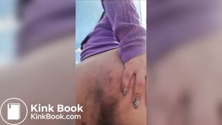 Big booty Argentinian spreads ass cheeks to poo