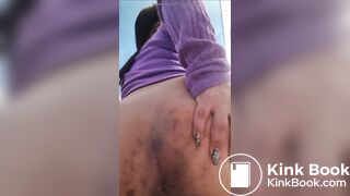 Big booty Argentinian spreads ass cheeks to poo