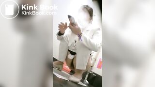 Chinese girl pooping - video 168