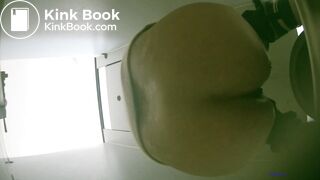 Chinese girl pooping - video 224