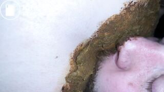 Cleaning her ass - video 3